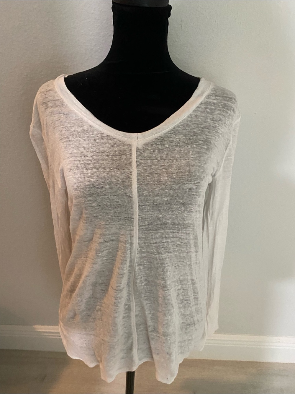 Tahari White Semi-Sheer V-Neck Long Sleeve Top